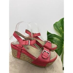 Bussola Anthropologie Coral Pink Leather Buckle Wedge Sandals Shoes 39  US8.5